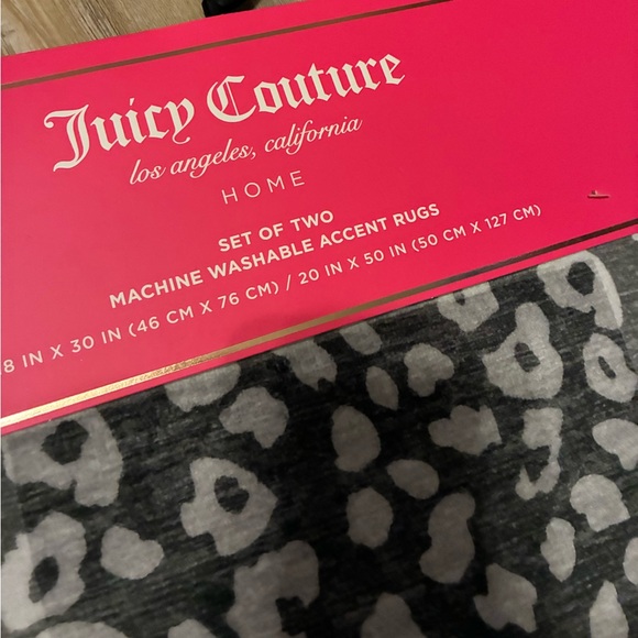 Animal print accent rugs set - Picture 9 of 9